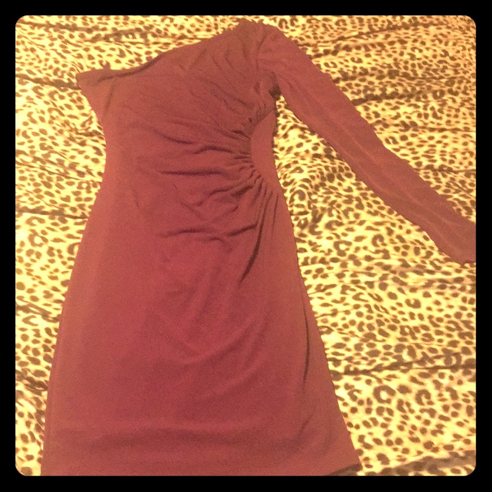 One shoulder dress
